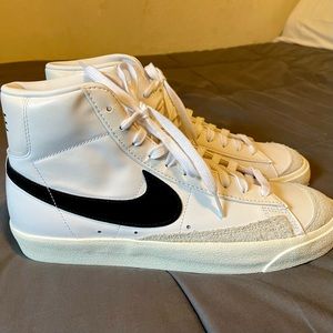 Men’s Blazer Mid ‘77